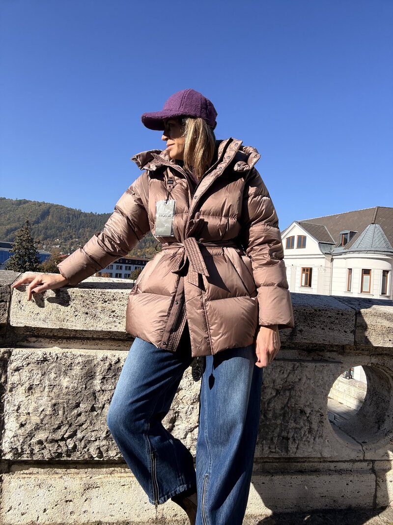 Bunda, BLAUER